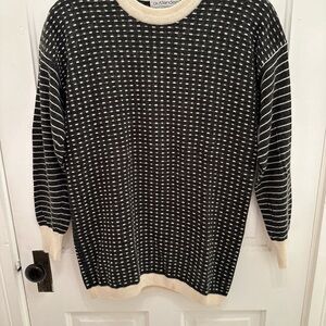 Vintage Outlander Sweater Women's Large Lambs Wool Angora Black Ivory
